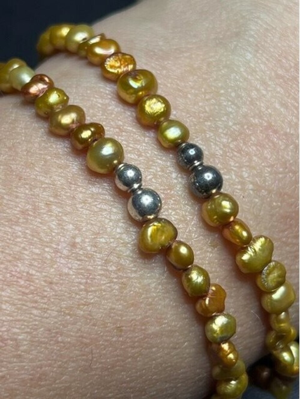 B7531 Vintage Silpada Pearl stretch Bracelet sterling Golden Bronze 10.5g